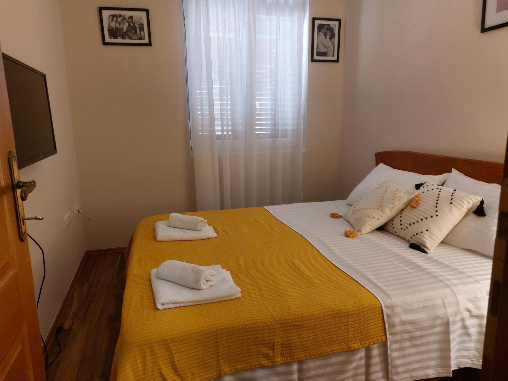 Apartman Sicilija Hotel Podgorica Exterior photo